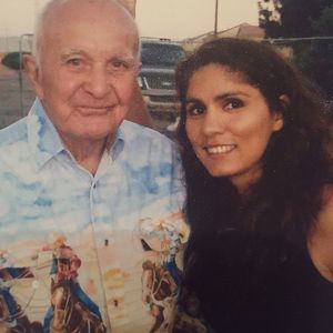 Meet your Posher, Rosario